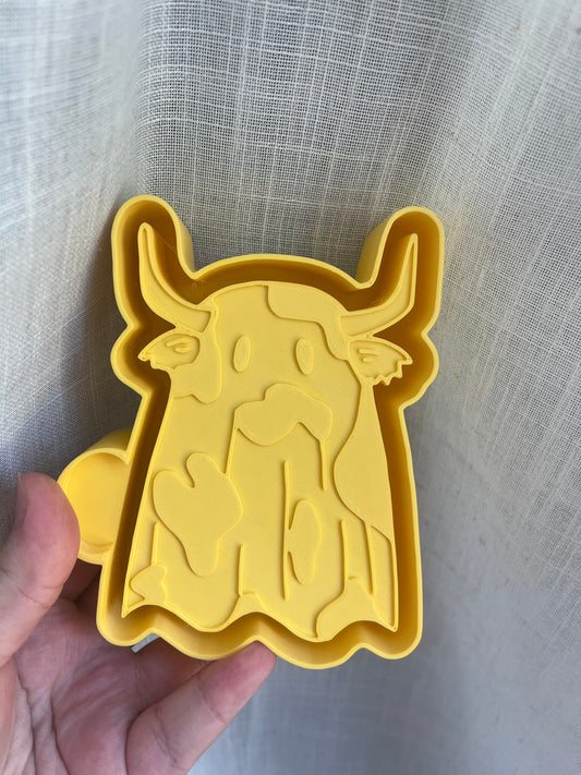 Cow ghost silicone mold for freshies