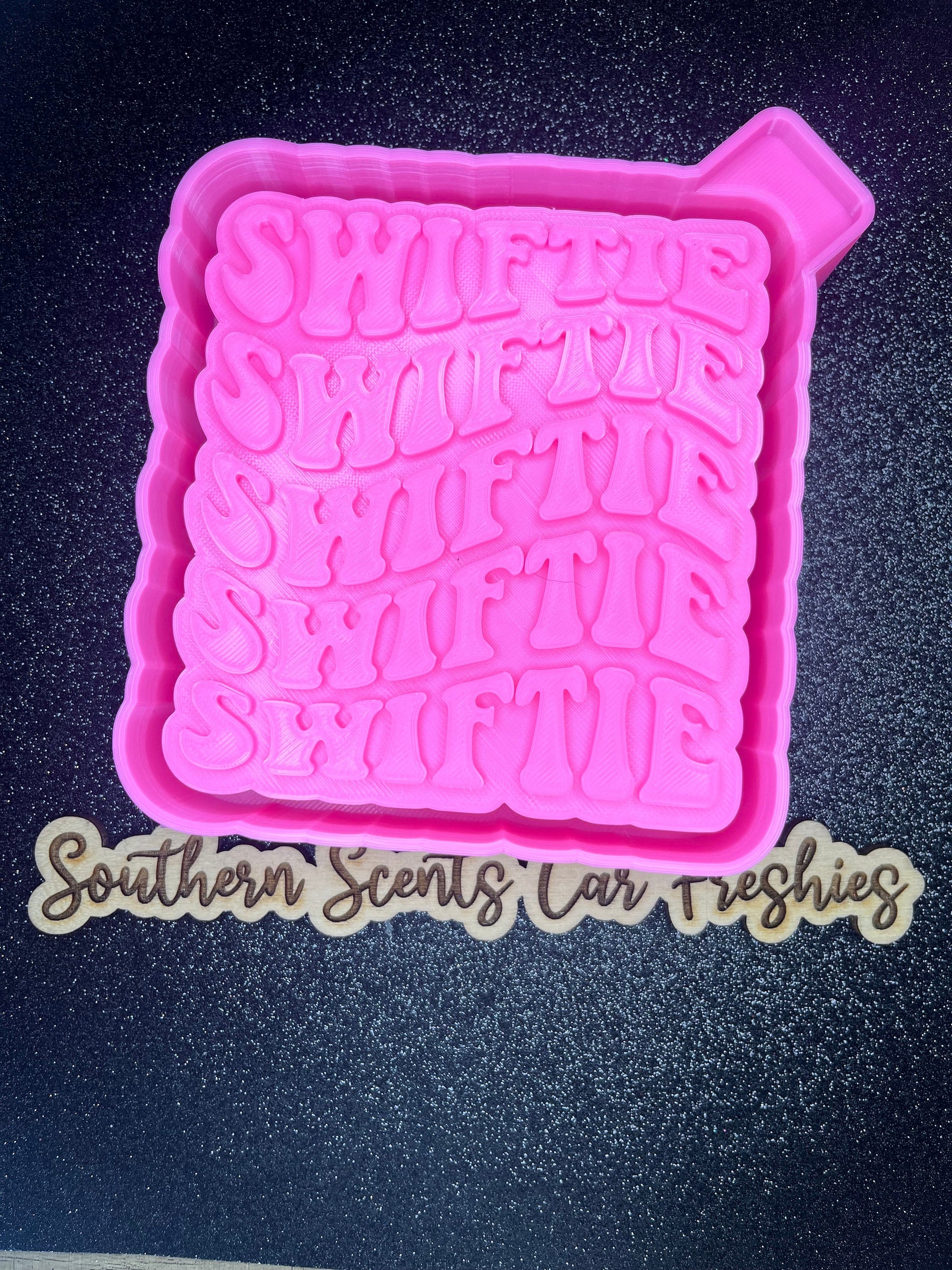 Swifty silicone mold for freshies