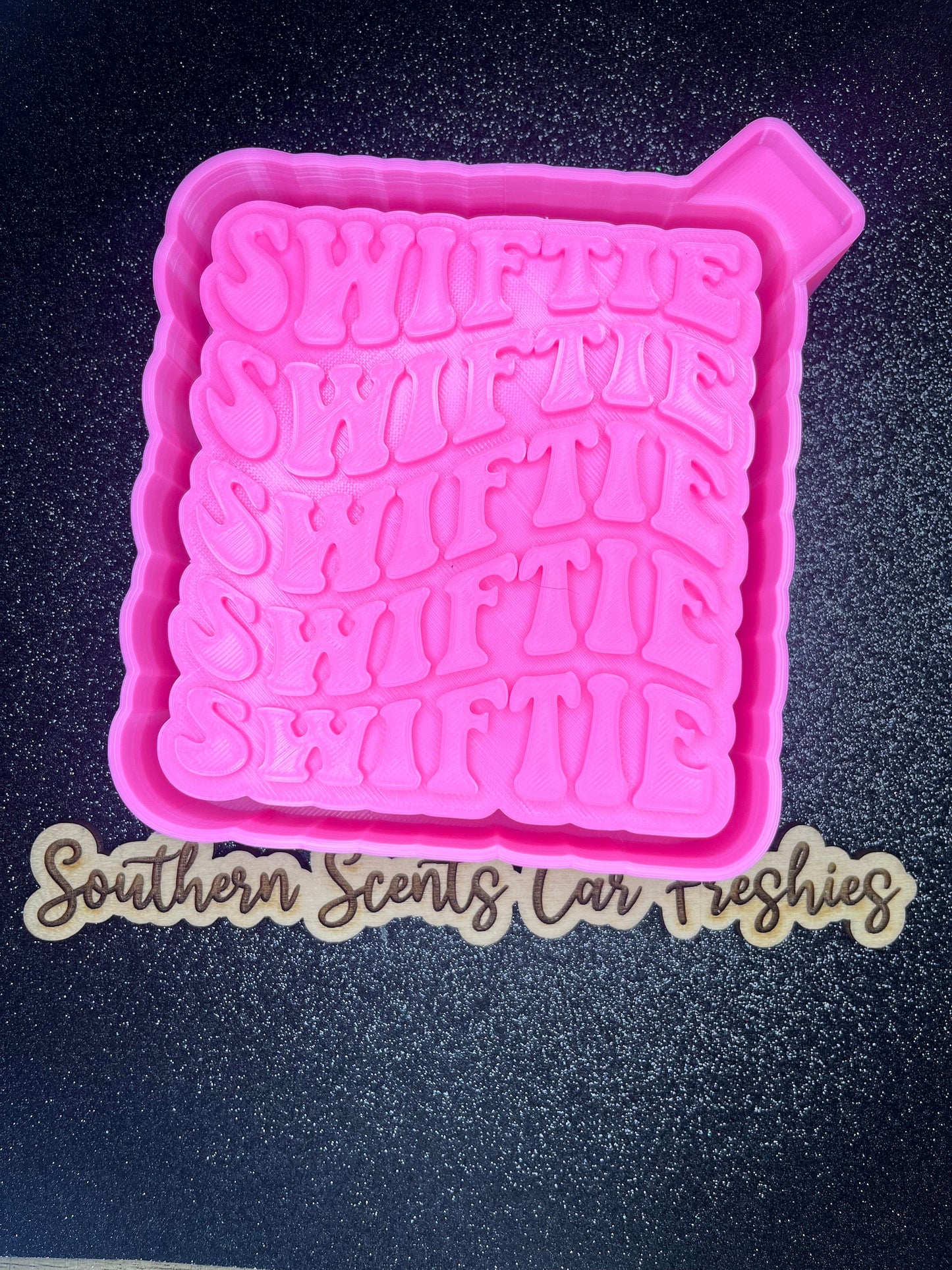 Swifty silicone mold for freshies